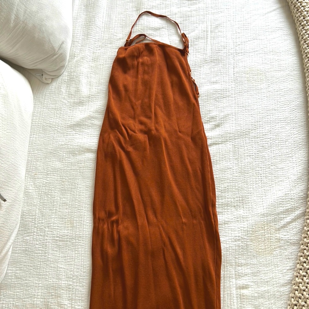 M Windsor dress, cute thin straps in the back, midi dress, burnt orange color